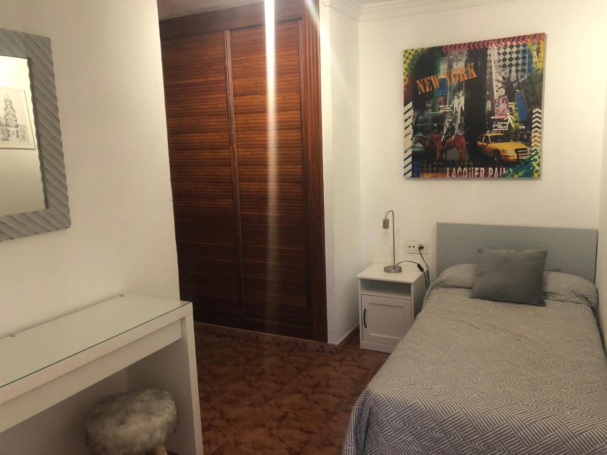 Piso En Pedregalejo A 50M De La Playa. Daire Málaga Dış mekan fotoğraf